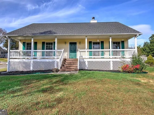 12 Magnolia Ct, Rydal, GA 30171