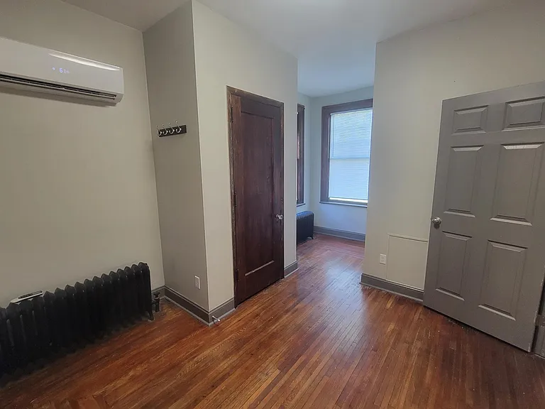 1692 Bryden Rd — Photo 11