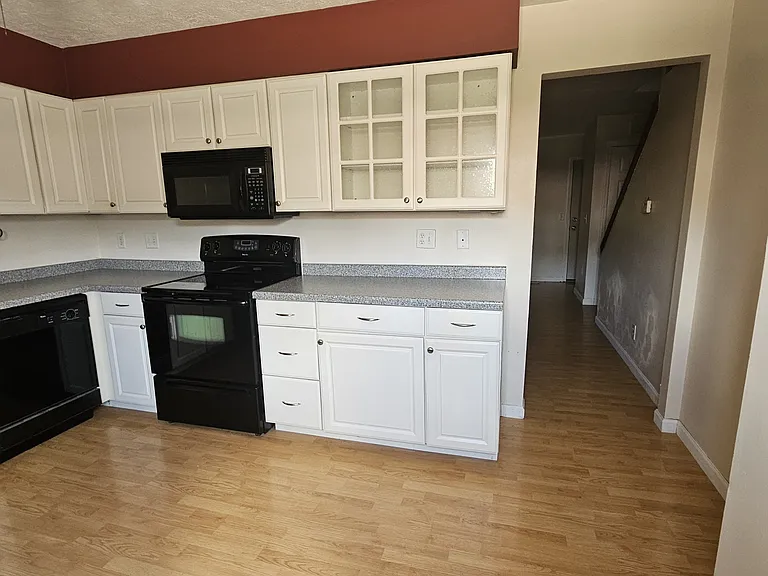 105 E Lincoln St #1-I-1 — Photo 19