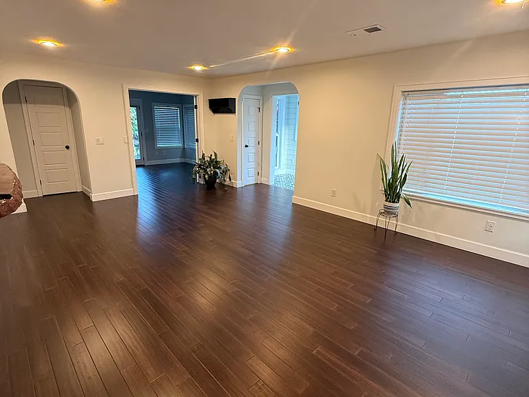 2440 Maher Ave — Photo 4
