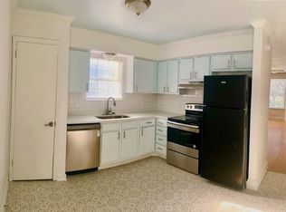 7772 Sawyer Brown Rd, Nashville, TN 37221