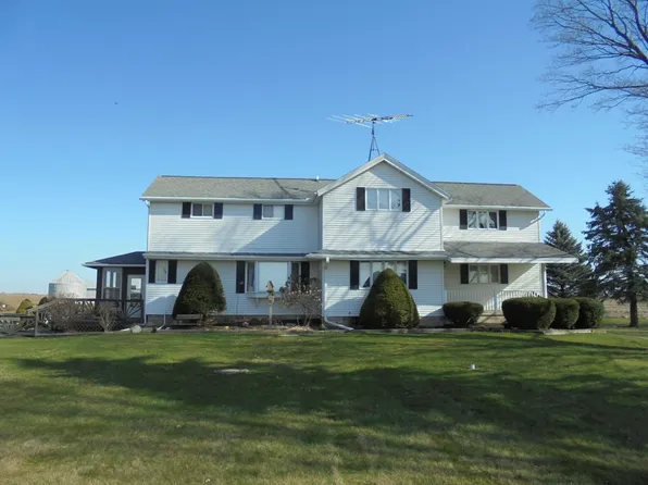 W6470 County Rd E, Burnett, WI 53922