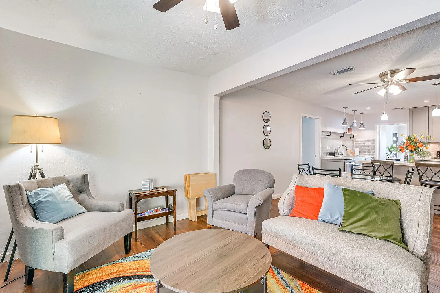 3 bed, 2.0 bath, 2002 sqft, $3,774 — Photo 1
