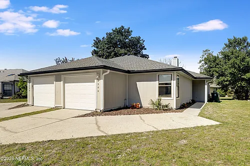 2368 Bitternut Way Photo 1