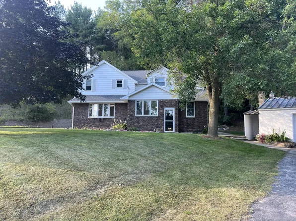 3622 State Highway 147 WEST West, Two Rivers, WI 54241