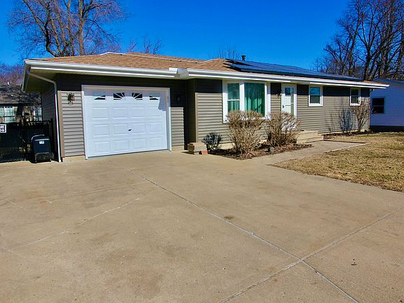 3rd image of 5227 W Airways Rd