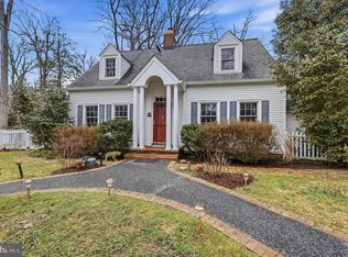 4701 Argyle Ave, Garrett Park, MD 20896