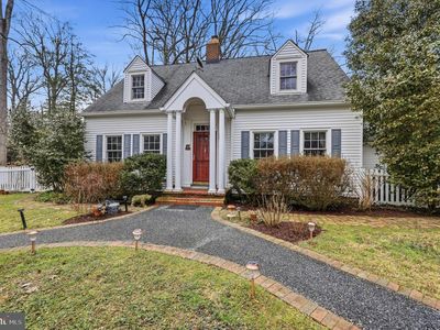 4701 Argyle Ave, Garrett Park, MD, 20896