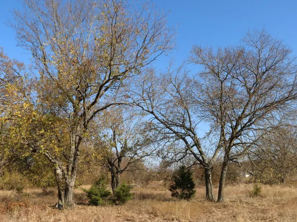 9372 E Yorkshire Ave, Claremore, OK 74017