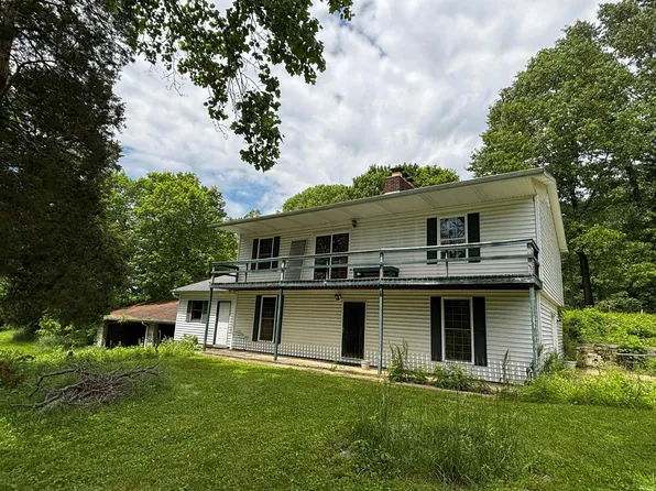 1199 Bryantsville Rd, Mitchell, IN 47446