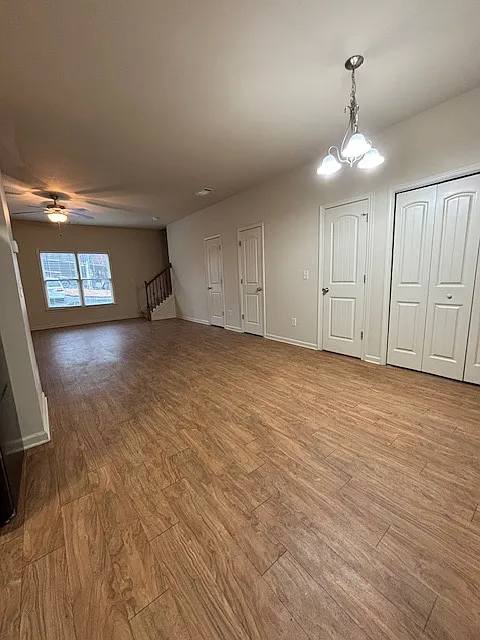 3 bed, 2.5 bath, 1488 sqft, $1,600 — Photo 4