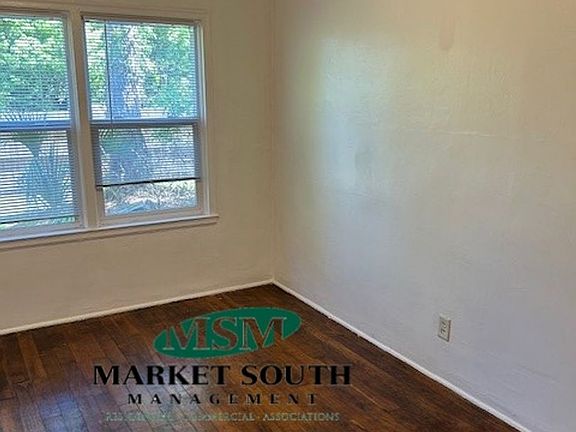2nd image of 1136 E 54th St #1136-54