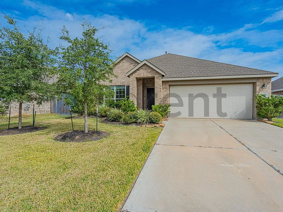 5027 Viridian Forrest Dr