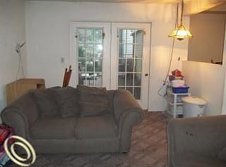5th image of 1121 Langley Blvd