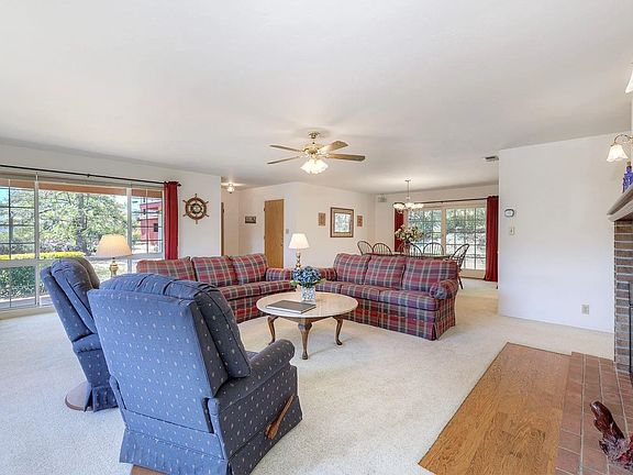 5th image of 15525 Lyons Valley Rd