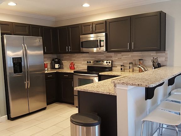 3rd image of 1952 Portcastle Cir