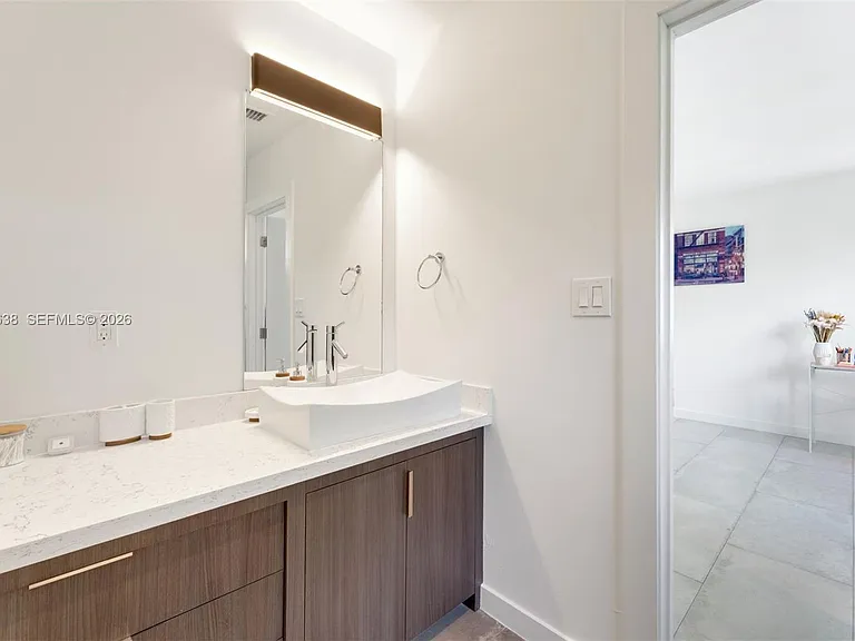 2908 Virginia St #2908 — Photo 21