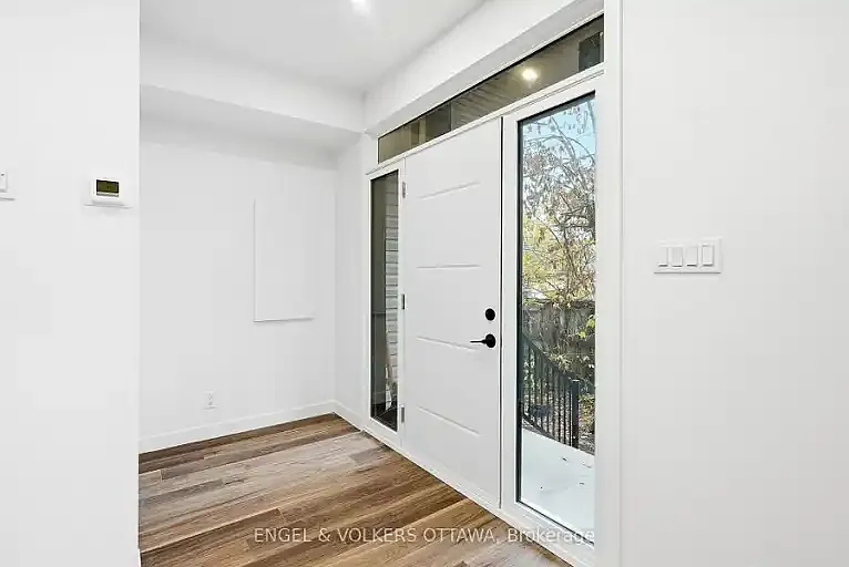 2 bed, 2.0 bath, $2,300 — Photo 2