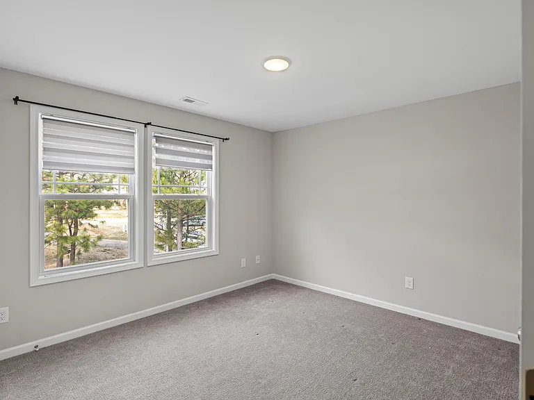 153 Bounty Cir — Photo 19