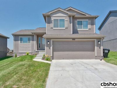 16412 Redman Ave, Omaha, NE, 68116