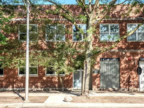 5823 N Ravenswood Ave APT 205, Chicago, IL 60660
