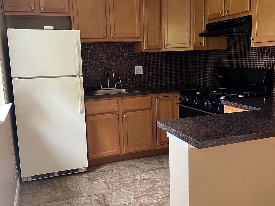 1st image of 5483 Vicaris St