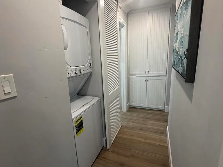 856 Olive Ave — Photo 6