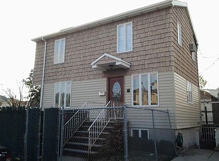 1st image of 31 Florence Ave