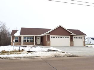 3016 Loderbauer Rd, Kaukauna, WI 54130