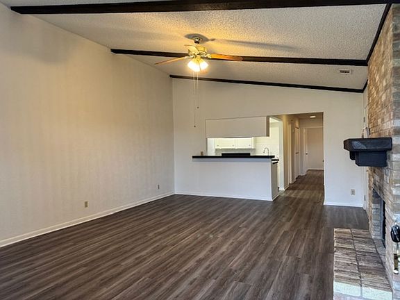 4th image of 809 N Broad St APT 225