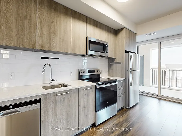 101 Cathedral High St S #313 — Photo 18