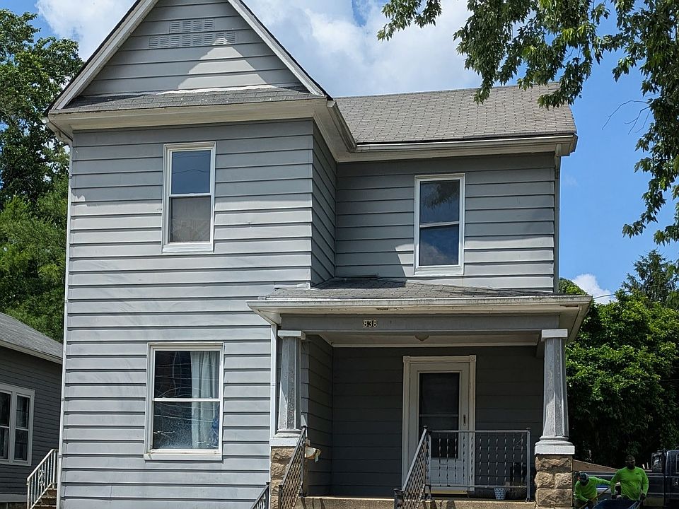 1st image of 838 Wayne St