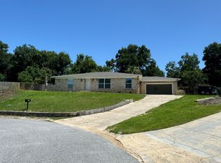 10 Rodgers Pl, Pensacola, FL 32506