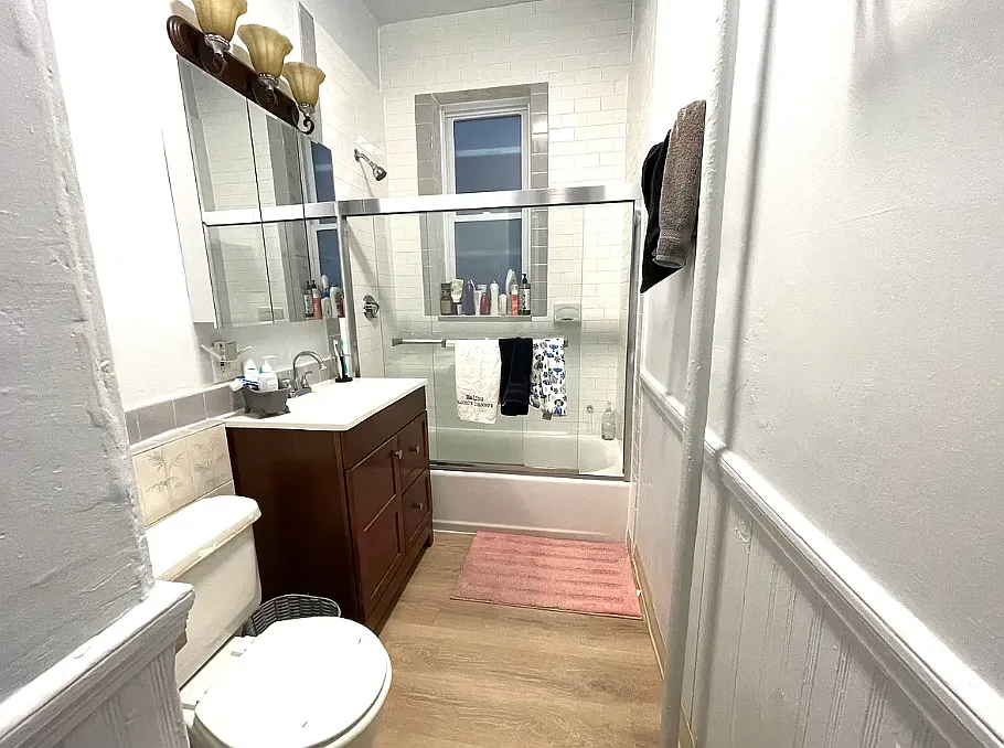 4 bed, 1500 sqft, $6,600 — Photo 4
