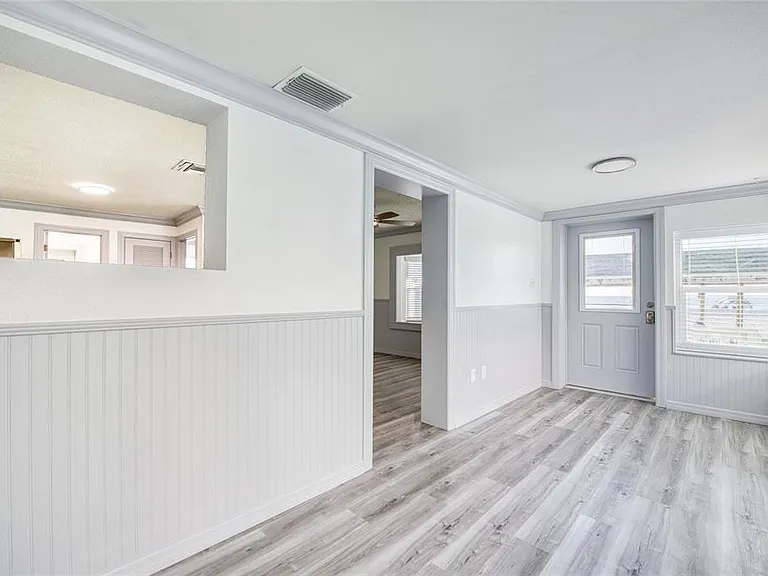 19506 Gulf Blvd #4 — Photo 8