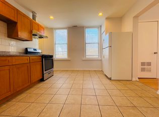 833 W 35th Pl #3F, Chicago, IL 60609
