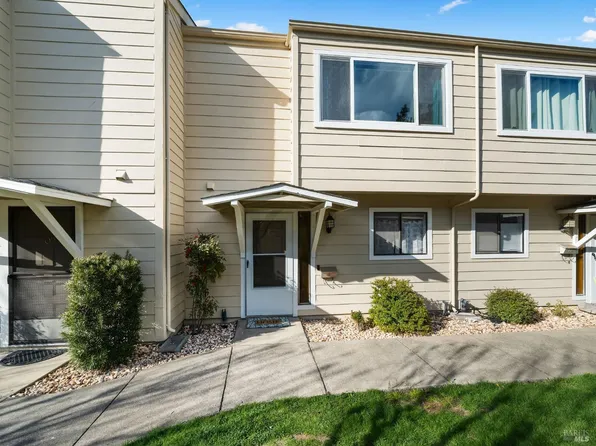 280 San Jacinta Drive #P, Ukiah, CA 95482