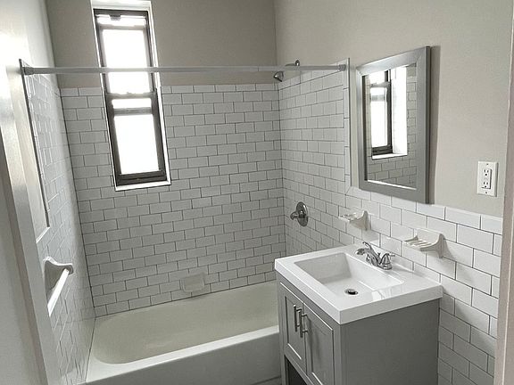 4th image of 39-50 60th St #B62