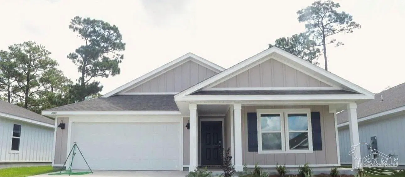 5 bed, 2018 sqft, $2,600 — Photo 1