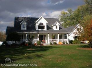 7440 Michael Rd, Orchard Park, NY 14127