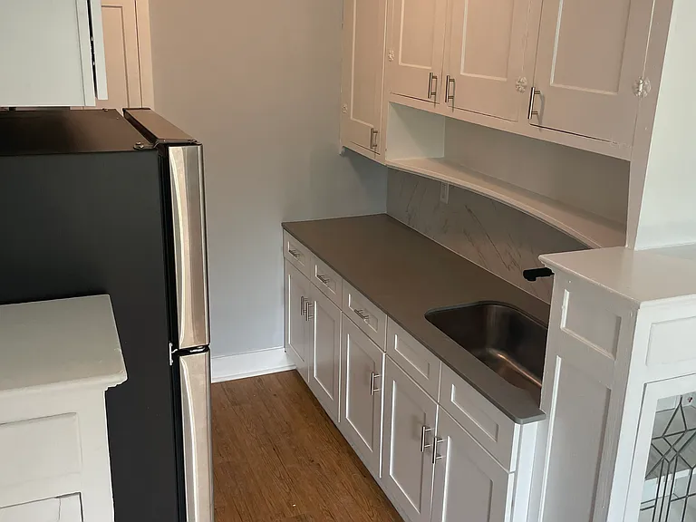 Mars Apartments — Photo 11