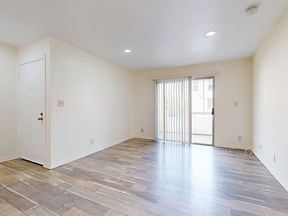 5th image of 19531 E Cienega Ave #205