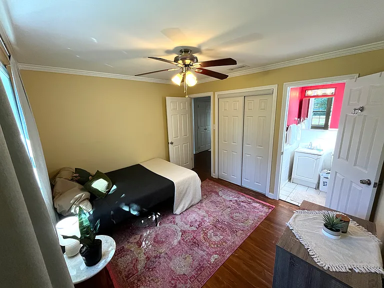 3610 Oakland Ct — Photo 8