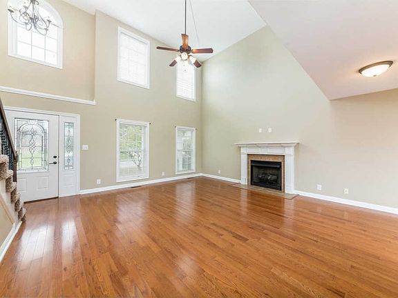 3rd image of 1453 Bruceton Dr