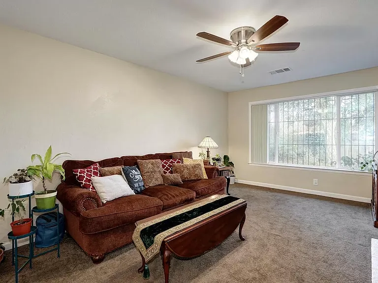 2081 Wakefield Way — Photo 3