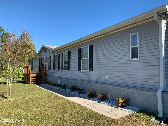 3rd image of 1821 Rosewood St