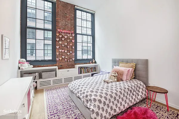 Sold by Sotheby's International Realty | media 15