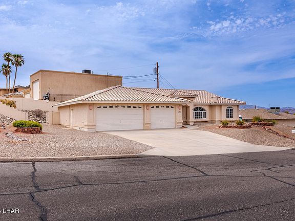 3rd image of 780 Rolling Hills Dr