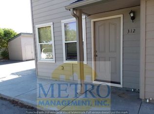 312 E Poplin St, Kuna, ID 83634