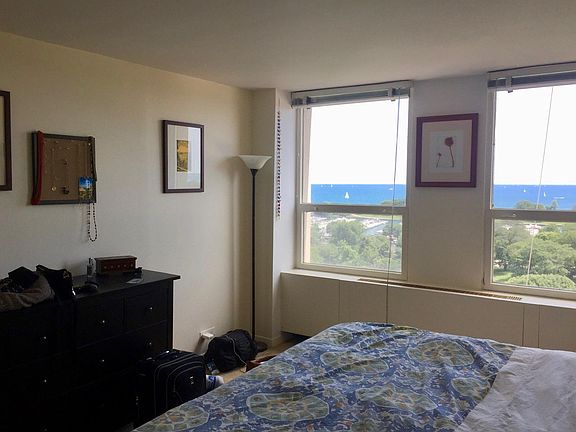 5th image of 2626 N Lakeview Ave APT 1305